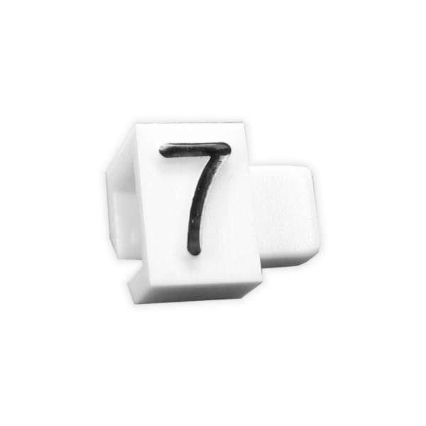 Cenovky 5 mm černé písmo, znak "7" bal. 50 ks